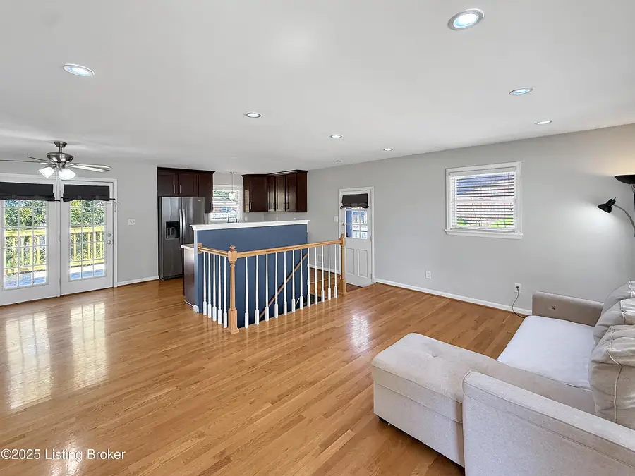 1523 Cornette Way, Louisville, KY 40216 - Image #3