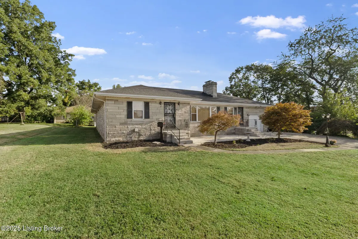 113 W Chestnut St, Leitchfield, KY 42754 - Image #1