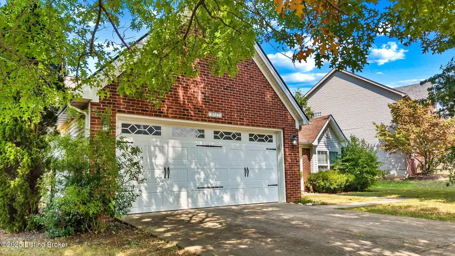 5727 Waveland Cir, Prospect, KY 40059 - Image #3