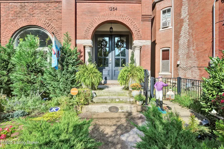 1254 S Brook St, Louisville, KY 40203 - Image #2