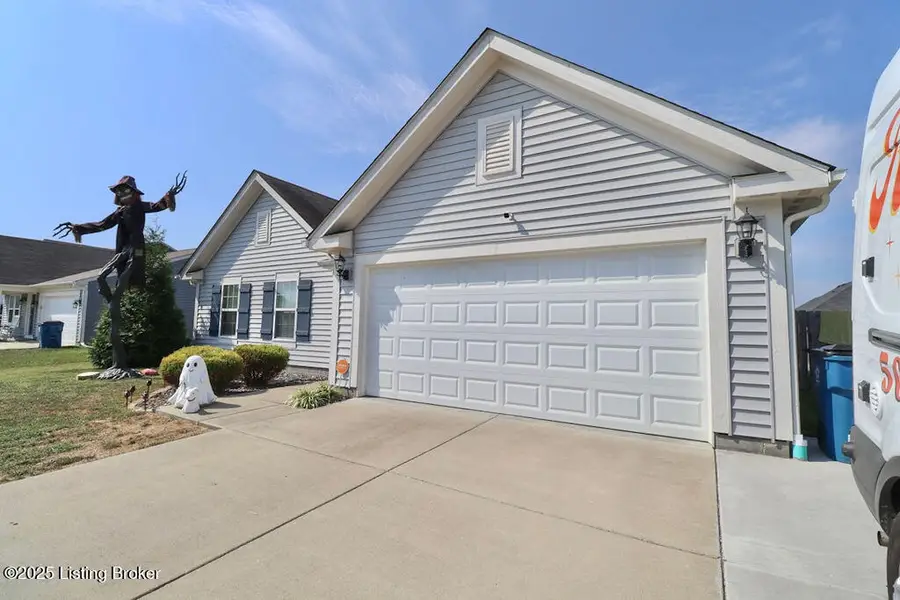 195 Gadwall Ct, Shepherdsville, KY 40165 - Image #2