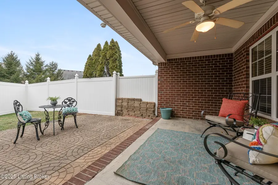 163 Villa Vista Dr #D, Shepherdsville, KY 40165 - Image #3