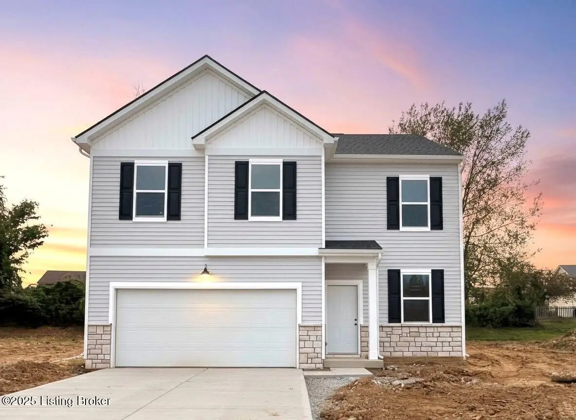 8304 Fairmount Rd, Louisville, KY 40291 - #1