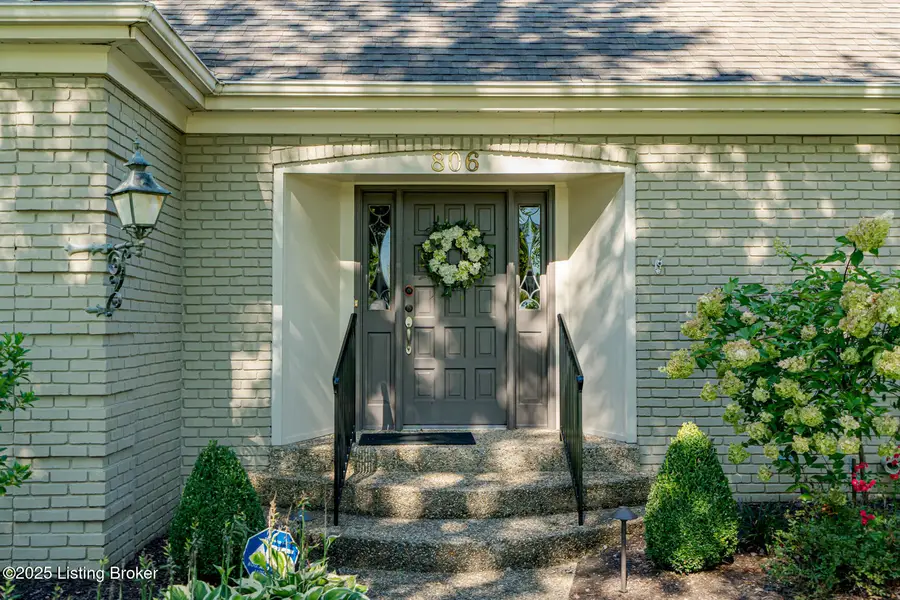 806 Nottingham Pkwy, Louisville, KY 40222 - Image #3