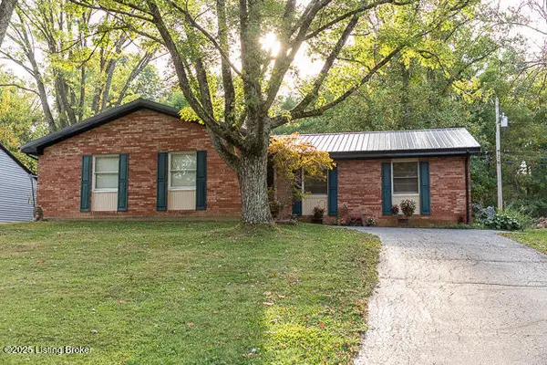 2131 Seneca Dr, Madison, IN 47250