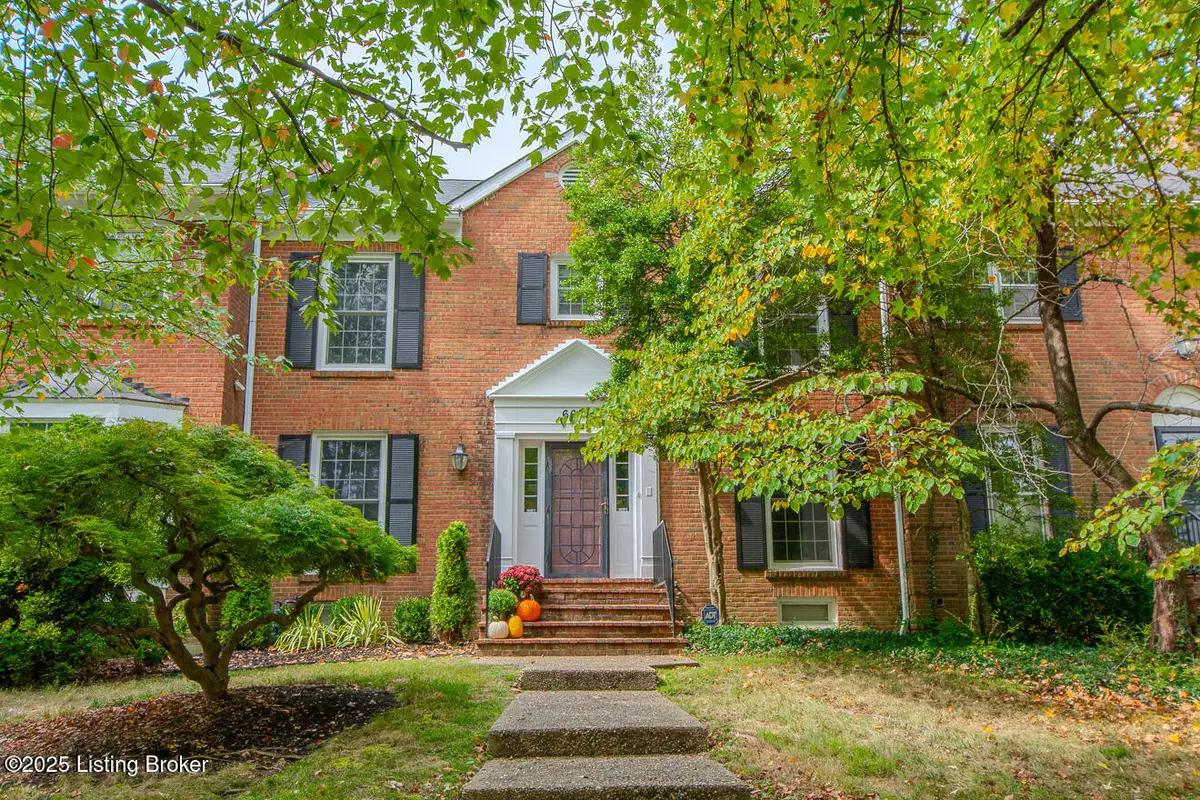 6608 Deep Creek Dr, Prospect, KY 40059 - #1