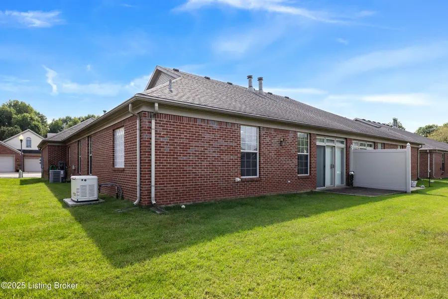 1309 Bent Willow Ln, Louisville, KY 40214 - Image #3