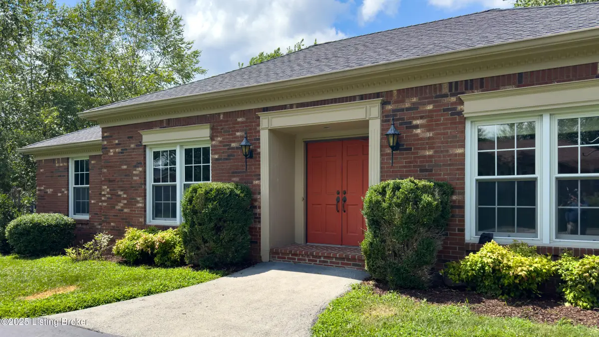 13015 Pine Hill Ct, Prospect, KY 40059 - Image #1