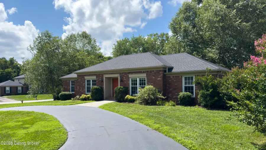 13015 Pine Hill Ct, Prospect, KY 40059 - Image #2