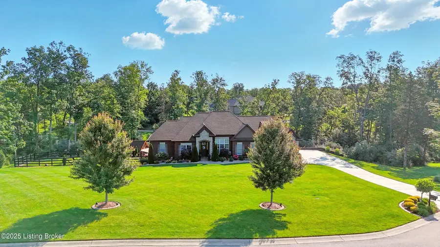 2005 Oakshade Ct, Crestwood, KY 40014 - Image #2