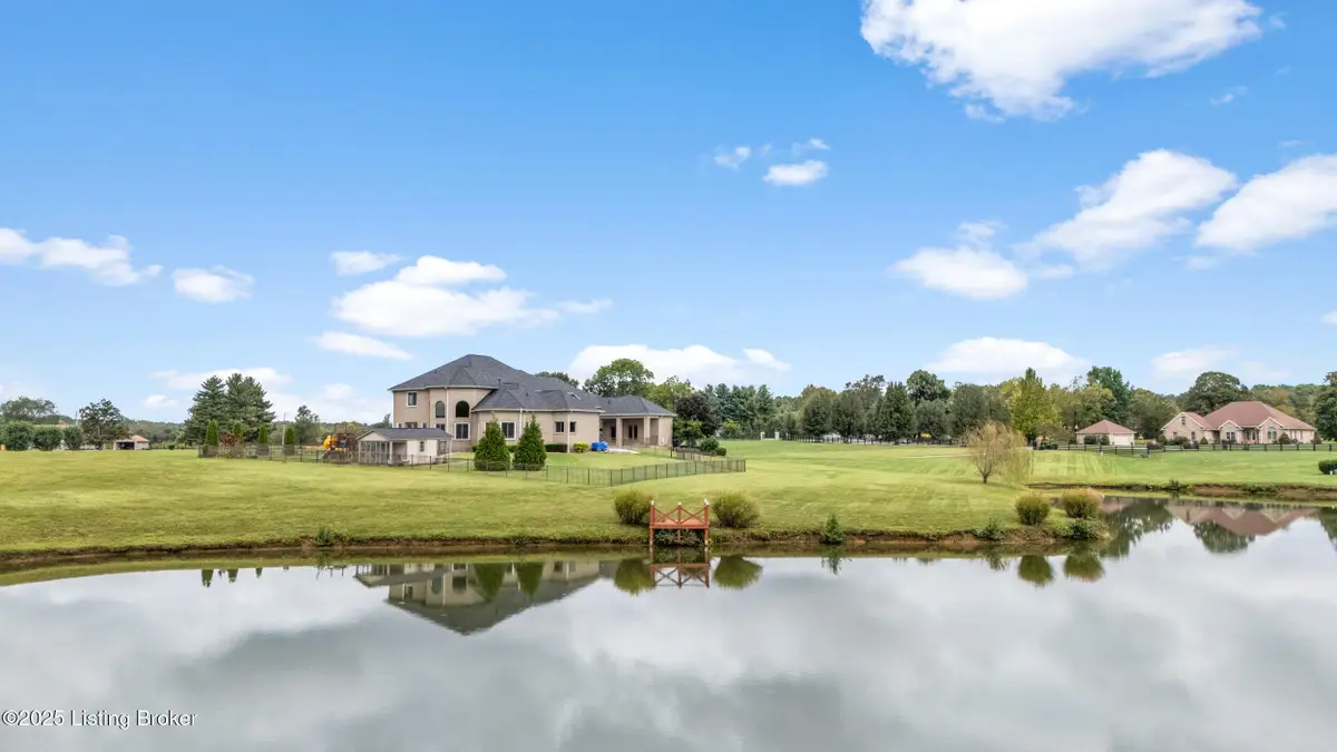 15810 Crystal Valley Way, Louisville, KY 40299 - Image #1