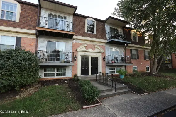 208 Flanders Ct #3, Louisville, KY 40218