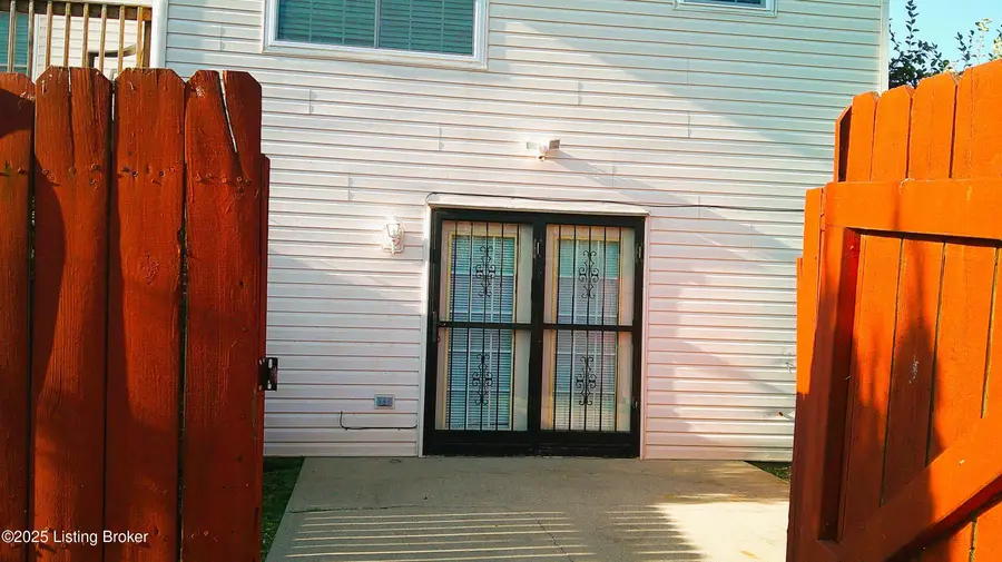 138 Sapphire Ct, Bardstown, KY 40004 - Image #3