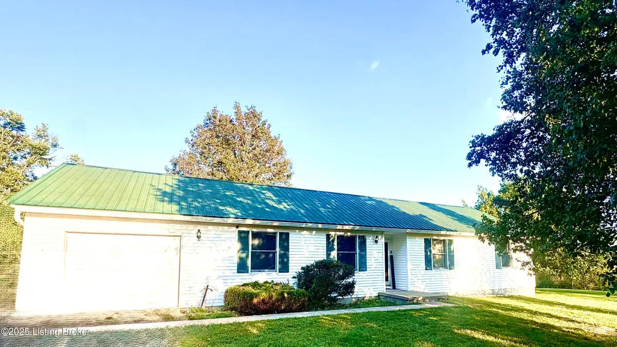 1336 Tracy Rd, Lawrenceburg, KY 40342 - Image #1