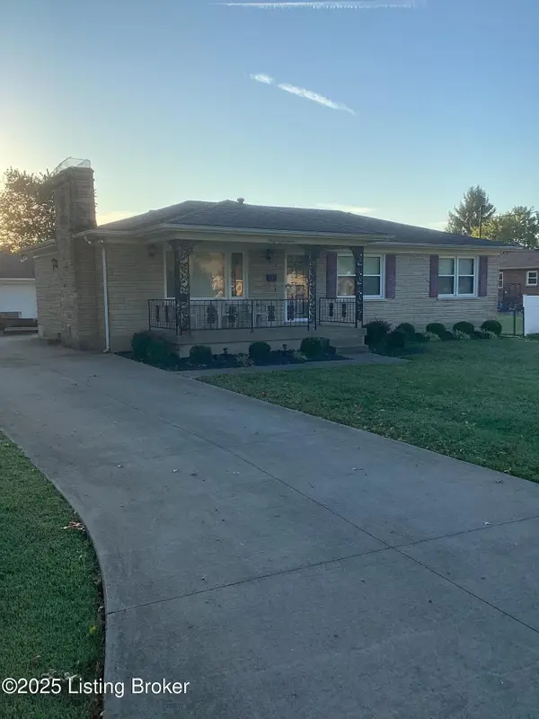 6711 Astral Dr, Louisville, KY 40258