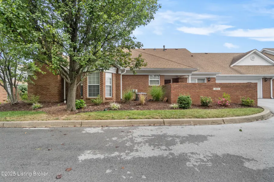 411 Eastgate Village Wynde, Louisville, KY 40223 - #2