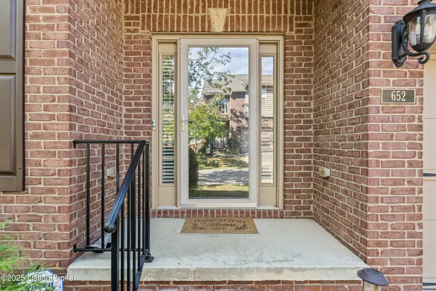 652 Durning Rd, Lexington, KY 40509 - Image #2