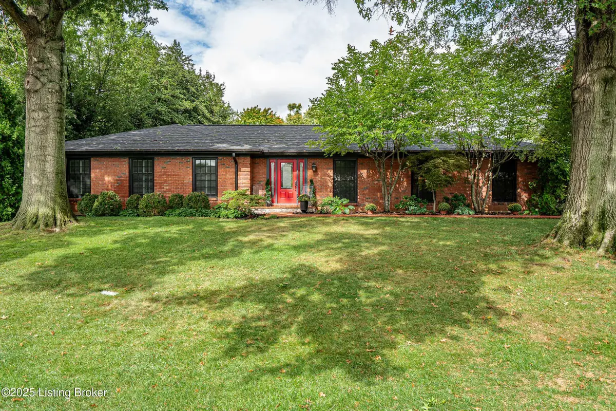 8303 Dinah Way, Louisville, KY 40242 - Image #1