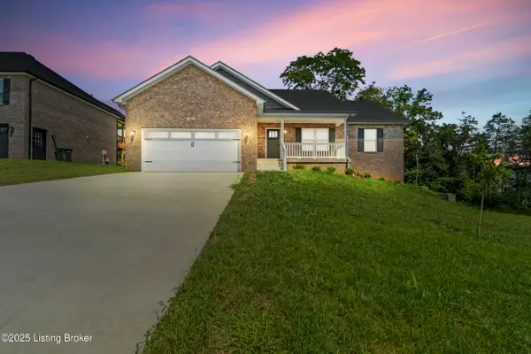 148 Wooded Glen Dr, Mt Washington, KY 40047