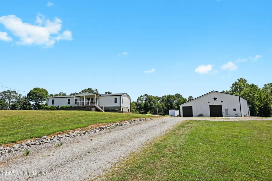 365 Ridgecrest Dr, Taylorsville, KY 40071 - Image #3