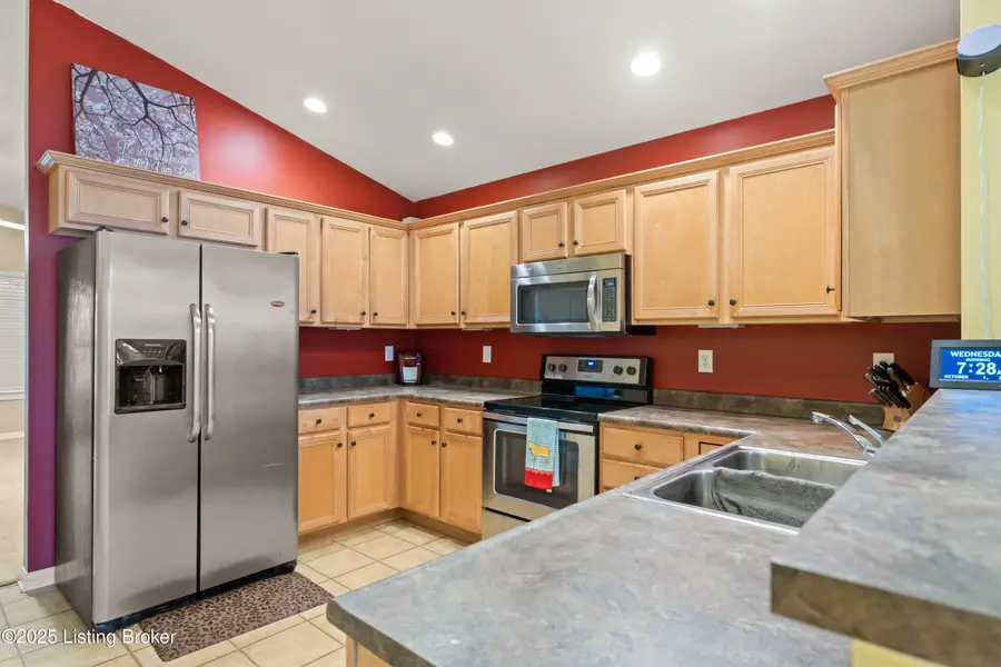 120 Dublin Ln, Shelbyville, KY 40065 - Image #2