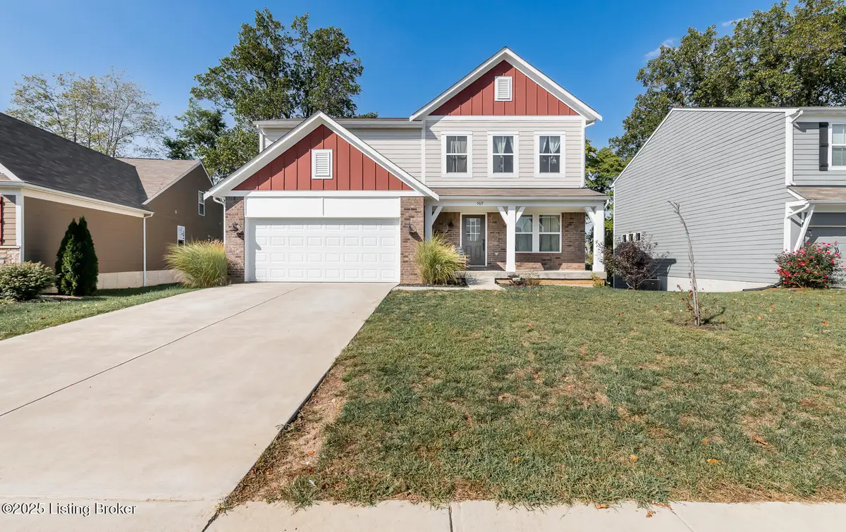 569 Williamsburg Dr, Mount Washington, KY 40047 - Image #1