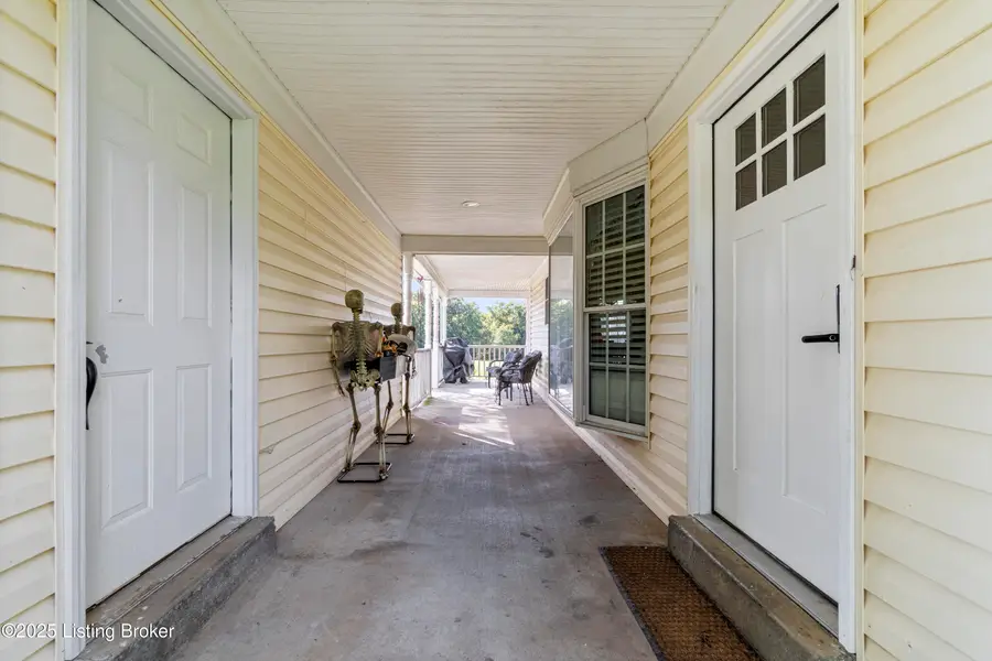 442 Clarks Ln, Shepherdsville, KY 40165 - Image #3