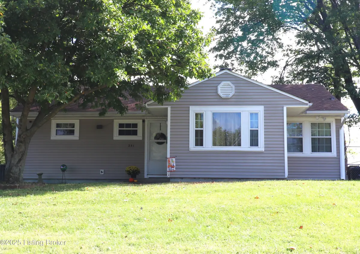 251 Granvil Dr, Louisville, KY 40218 - Image #1