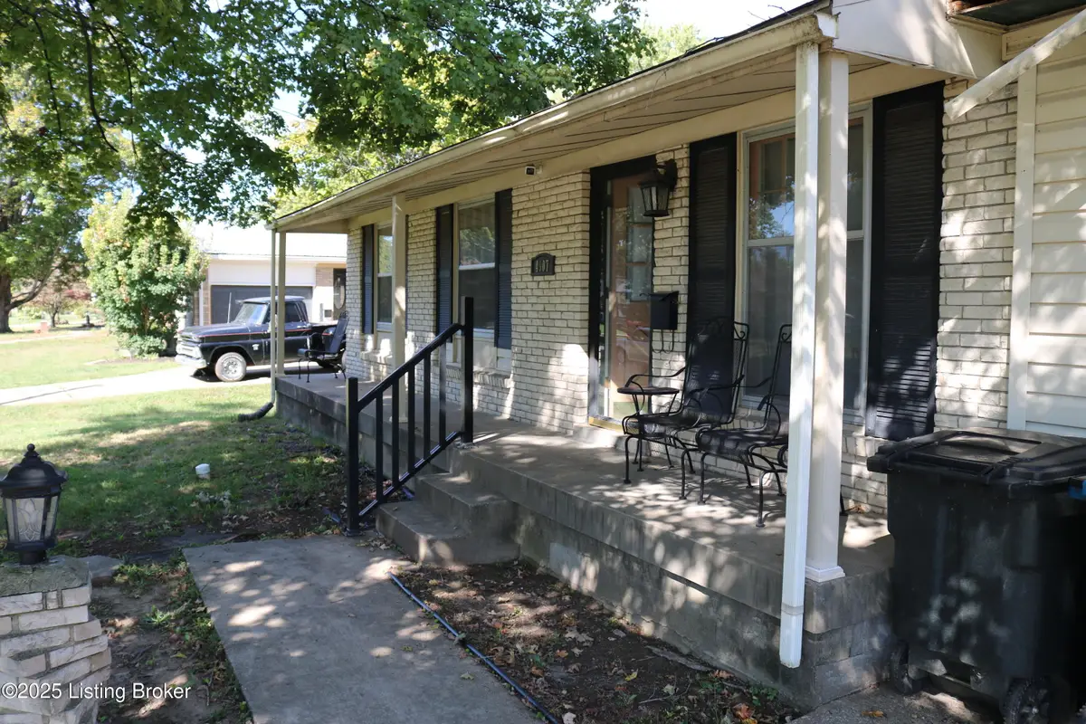 4907 Glenna Way, Louisville, KY 40219 - Image #1