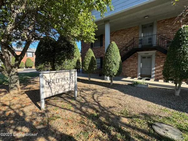 1924 Goldsmith Ln #41, Louisville, KY 40218