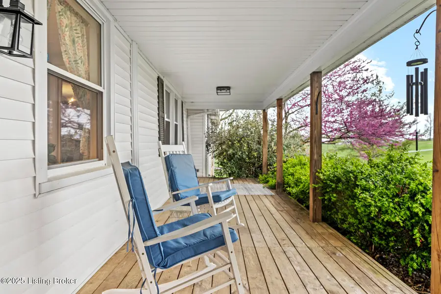 1815 Hochstrasser Rd, Fisherville, KY 40023 - Image #2