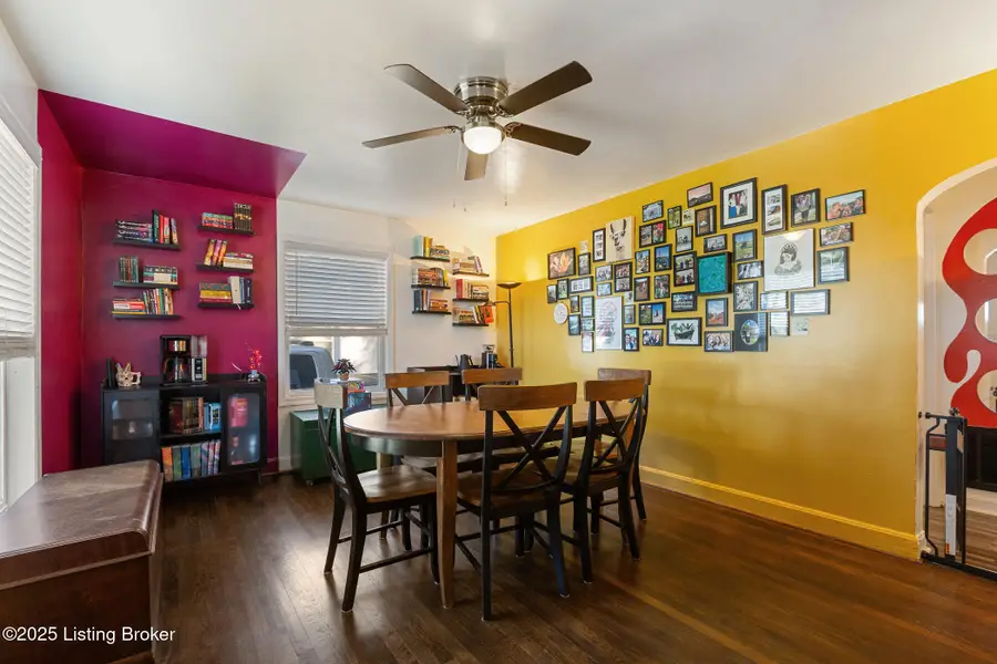 1932 Garrs Ln, Louisville, KY 40216 - Image #2