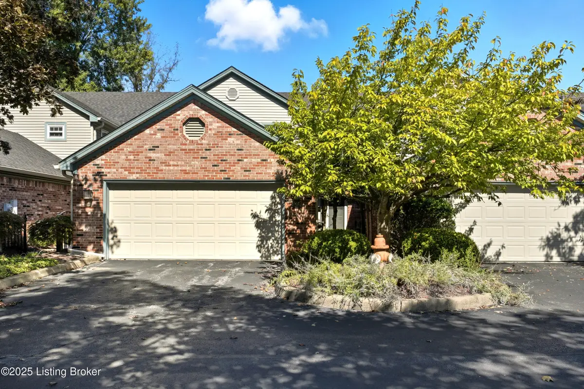 7017 Ridge Run Cir, Prospect, KY 40059 - Image #1