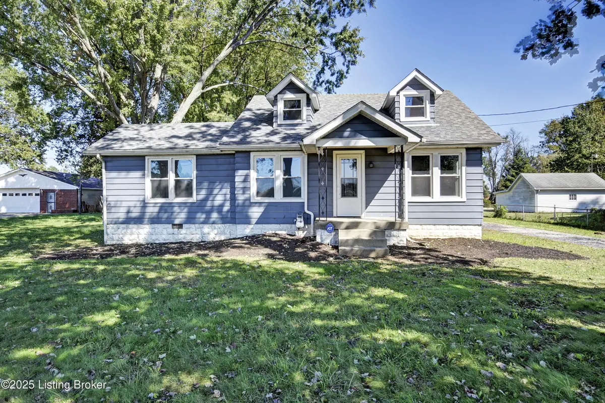 2333 Lower Hunters, Louisville, KY 40216 - Image #1