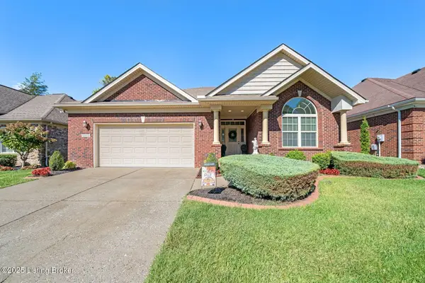 10013 Cedar Garden Dr, Louisville, KY 40291