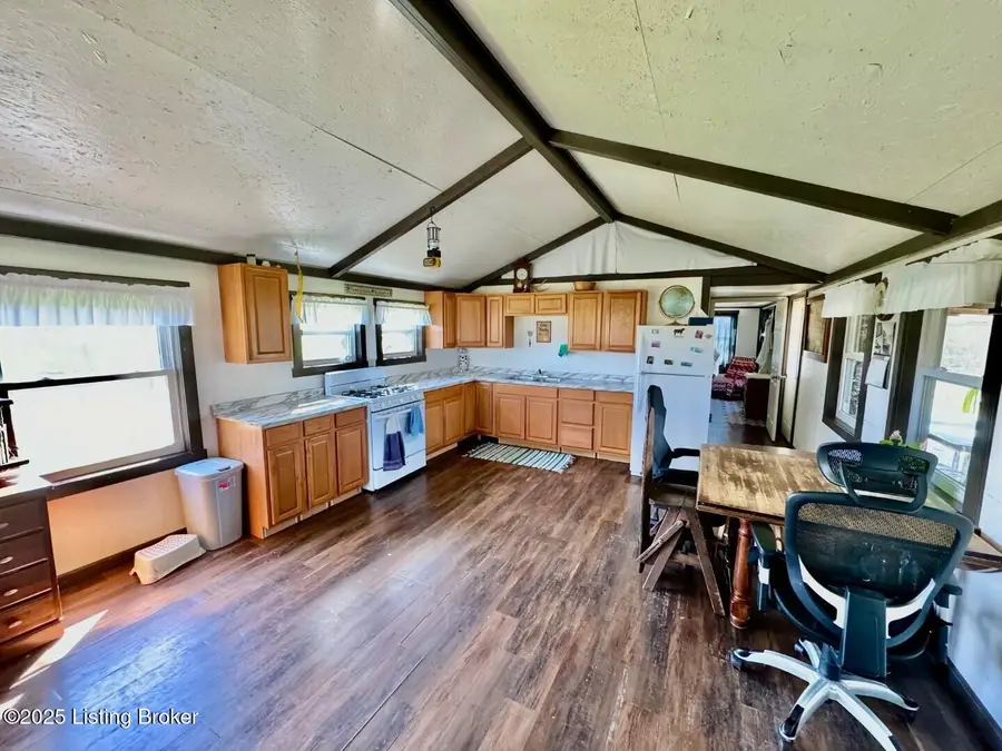 5651 Battle Rd, Mackville, KY 40040 - Image #3