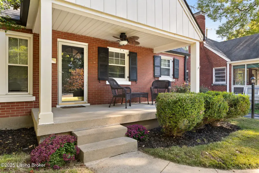 809 Cannons Ln, Louisville, KY 40207 - Image #3