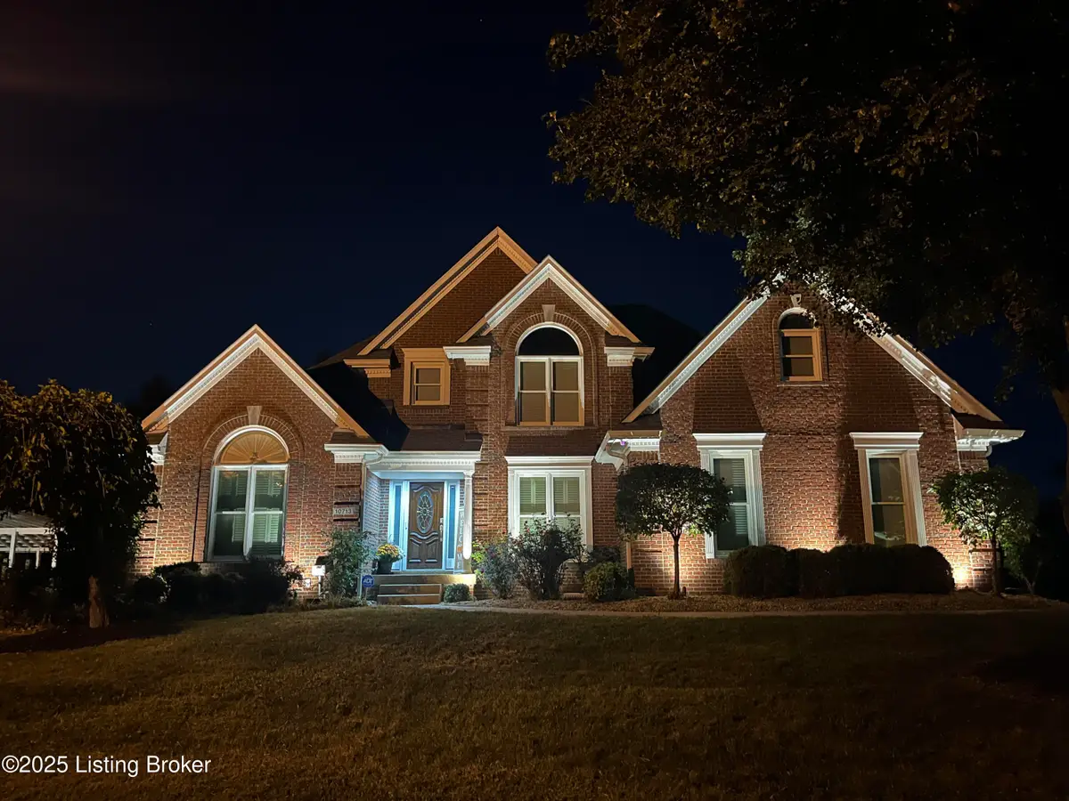 10713 Colonel Hancock Dr, Louisville, KY 40291 - Image #1
