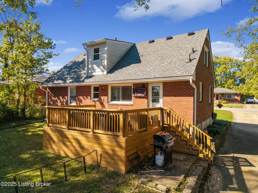 12308 Hardwick Rd, Louisville, KY 40243 - Image #2