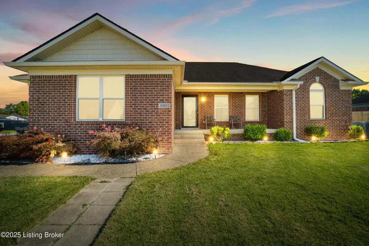 9901 Valley Farms Blvd, Louisville, KY 40272 - Image #1