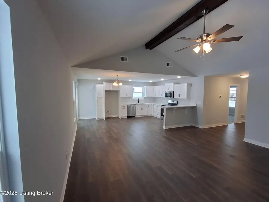 175 Melrose Pl, Mount Washington, KY 40047 - Image #2