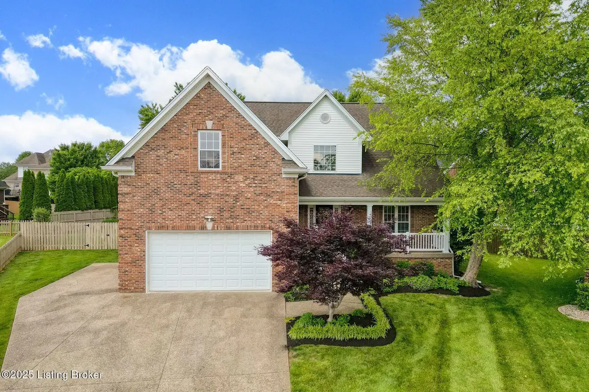 13303 Tucker Wood Pl, Louisville, KY 40299 - Image #1