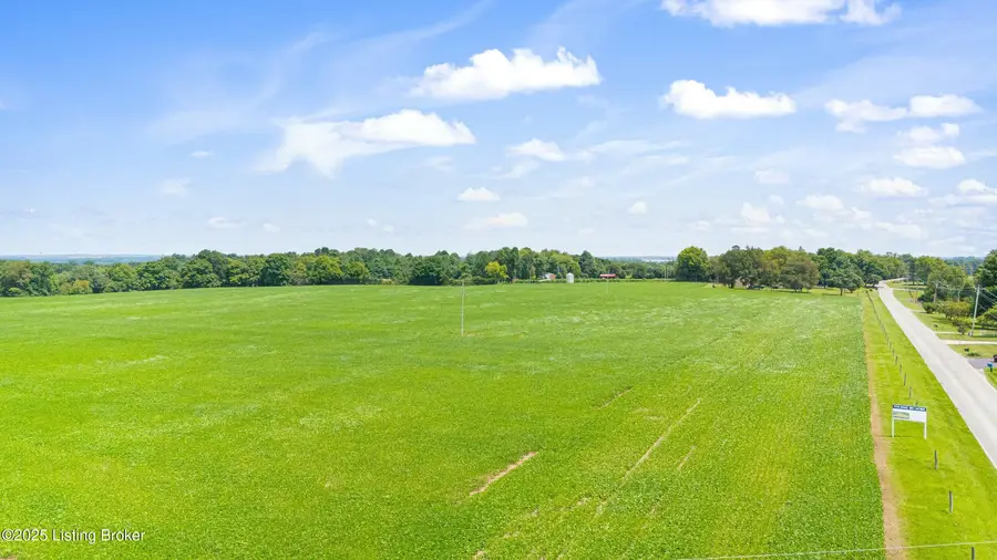 6 Clifford Ln, La Grange, KY 40031 - Image #2