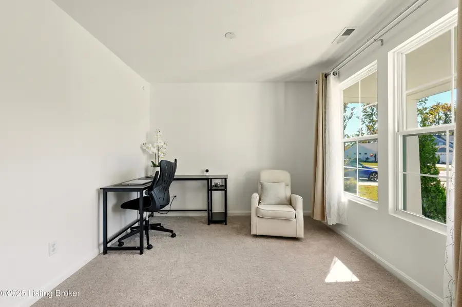 616 Mallard Lake Blvd, Shepherdsville, KY 40165 - Image #3