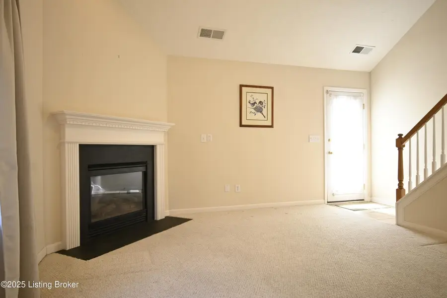 6700 Wynde Manor Dr, Louisville, KY 40228 - Image #3