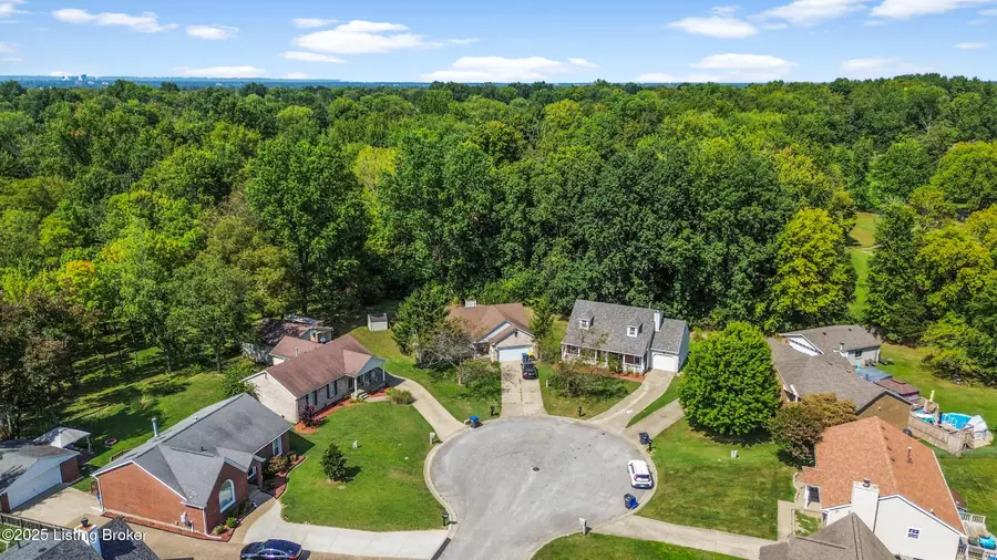 6900 Avanti Pl, Louisville, KY 40291 - Image #2