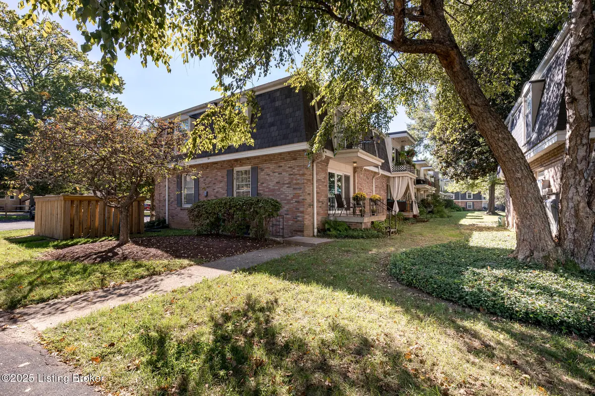 521 Zorn Ave #G9, Louisville, KY 40206 - Image #1