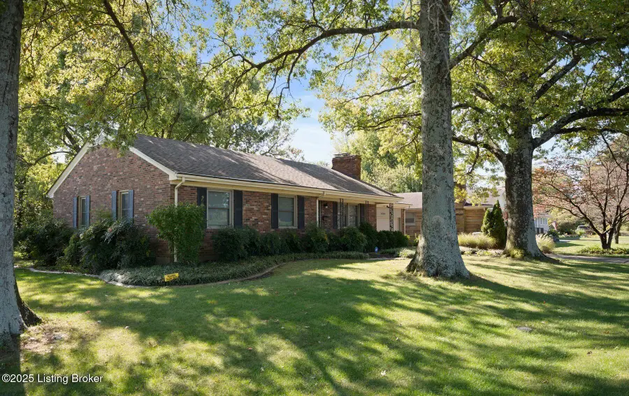 6008 Dutchmans Ln, Louisville, KY 40205 - Image #2