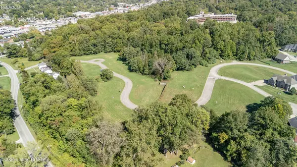 4515 E Pages Ln, Louisville, KY 40272