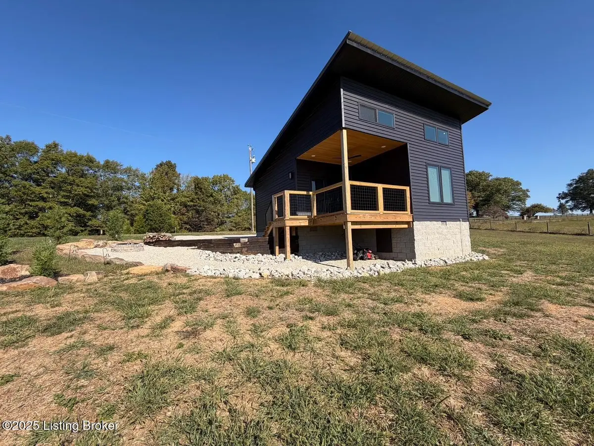 1929 Fisher Ridge Rd, Horse Cave, KY 42749 - Image #1